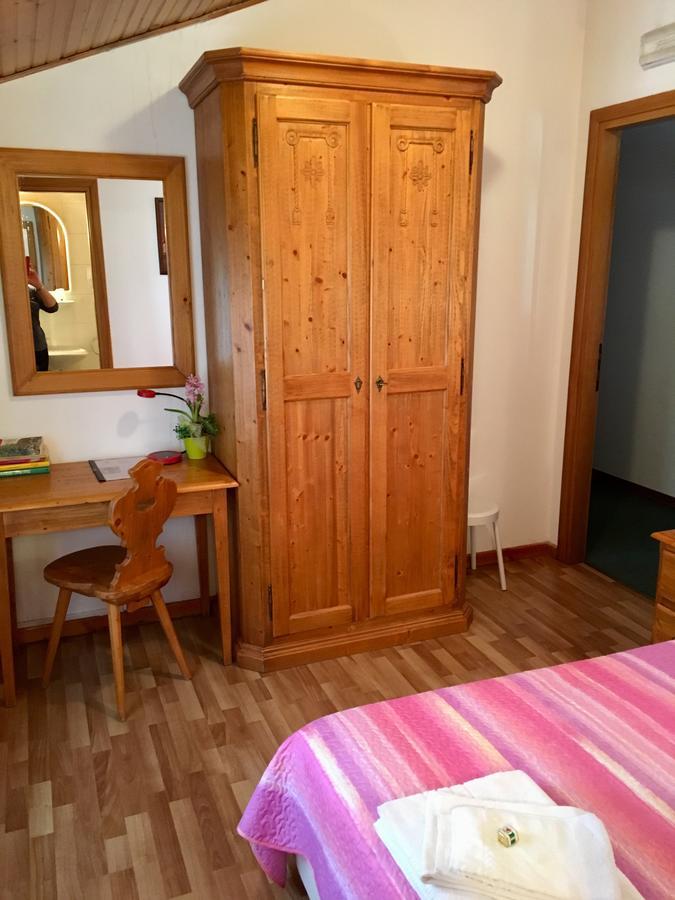 Albergo Meuble Tarandan Форни-ди-Сопра Экстерьер фото